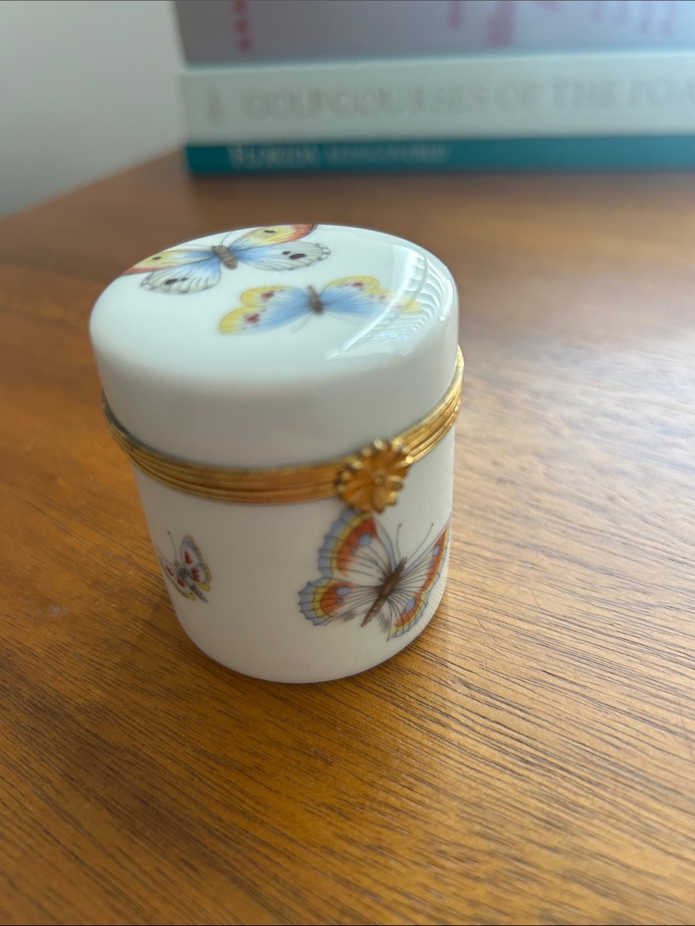 Limoge, France Porcelain Butterfly Trinket Box with Gold wAccent